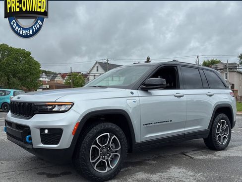 Used 2022 Jeep Grand Cherokee Trailhawk w/ Luxury Tech Group III AWD/4WD image 1