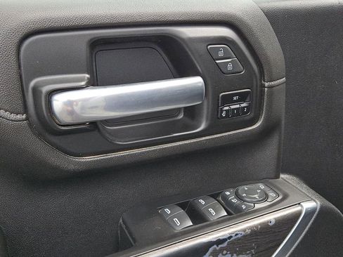 Used 2020 Chevrolet Silverado 2500 LTZ image 27