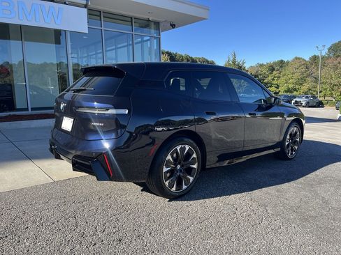 Used 2026 BMW iX xDrive60 w/ M Sport Package image 8