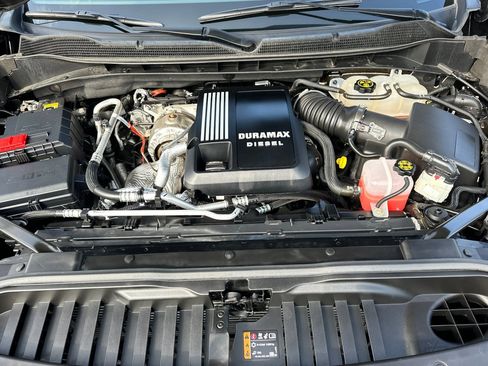 Used 2024 Chevrolet Silverado 1500 LT Trail Boss w/ Convenience Package II image 24