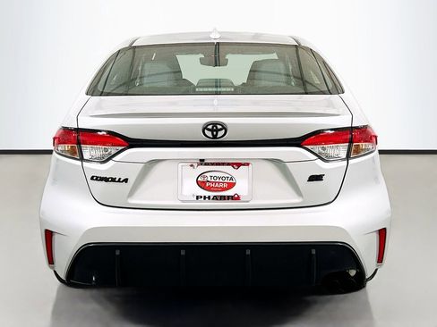 New 2025 Toyota Corolla SE FWD image 5