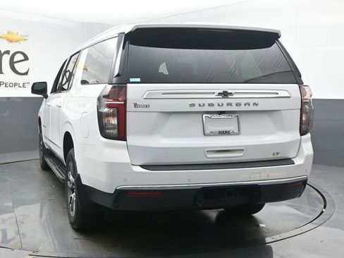 Used 2023 Chevrolet Suburban LT w/ LT Signature Plus Package AWD/4WD image 34