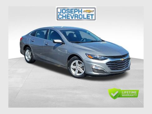 Used 2024 Chevrolet Malibu LT FWD image 1