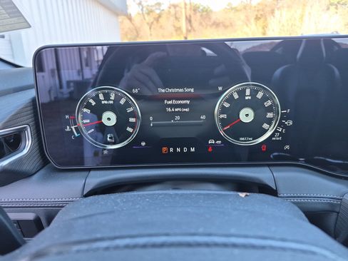 Certified 2025 Ford Mustang GT Premium image 28