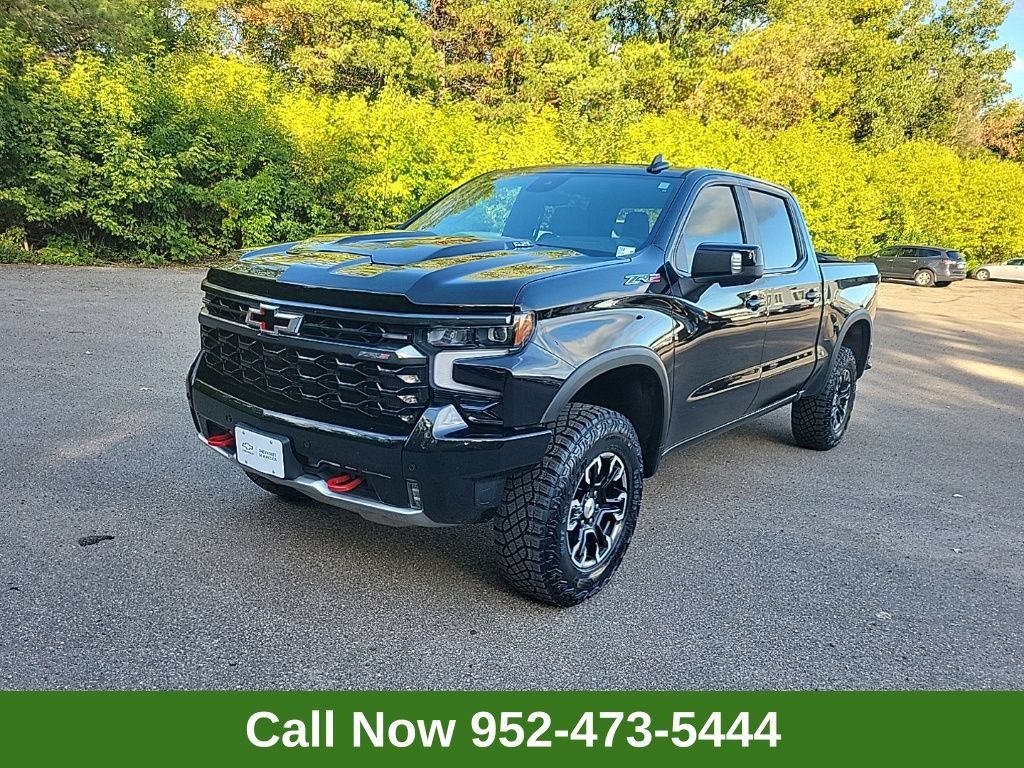 Used 2026 Chevrolet Silverado 1500 ZR2 AWD/4WD image 1
