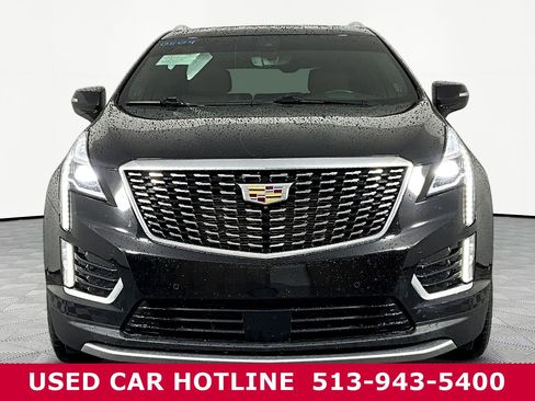 Used 2022 Cadillac XT5 Premium Luxury w/ Technology Package FWD image 2