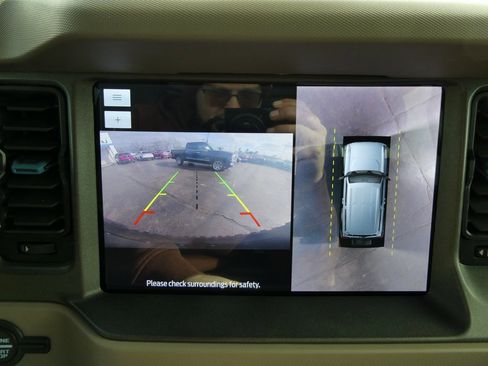 Used 2024 Ford Bronco Wildtrak image 27