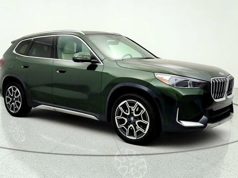 Used 2025 BMW X1 xDrive28i w/ Convenience Package AWD/4WD image 3