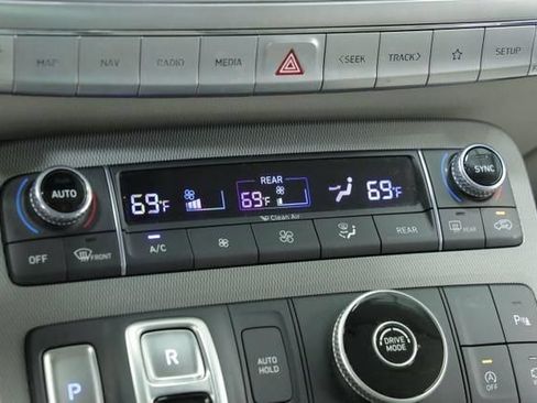 Used 2021 Hyundai Palisade Calligraphy w/ Cargo Package FWD image 19
