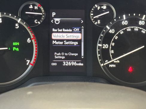 Used 2022 Lexus GX 460 Premium w/ Premium Package AWD/4WD image 30