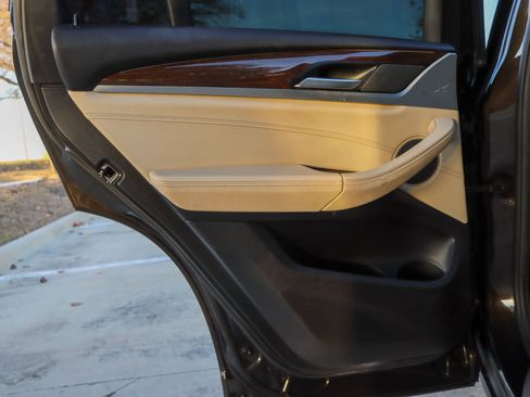 Used 2019 BMW X3 sDrive30i w/ Premium Package image 12