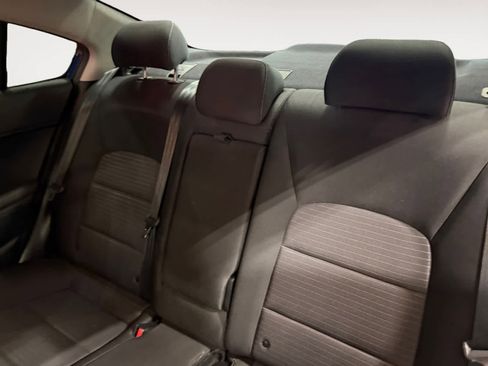 Used 2018 Kia Forte LX w/ LX Popular Package image 13