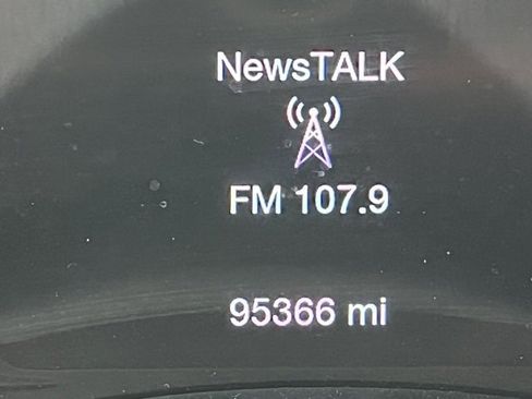 Used 2021 Dodge Durango GT image 38