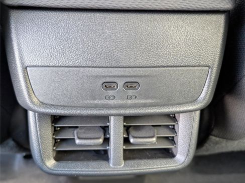 New 2026 Chevrolet Equinox LT image 10