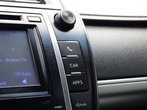 Used 2012 Toyota Camry SE FWD image 27