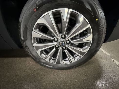 New 2026 Buick Envision Preferred image 32