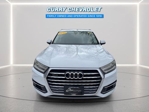 Used 2017 Audi Q7 3.0T Premium image 3