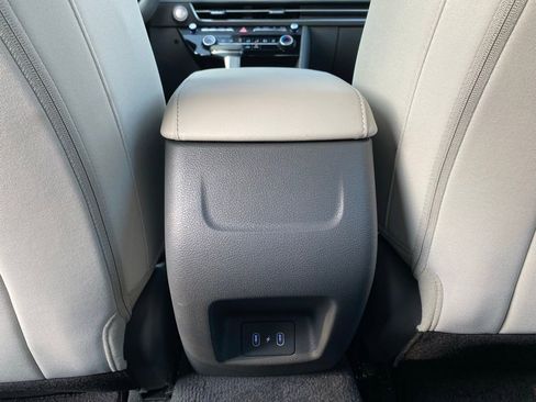 Certified 2025 Hyundai Sonata SE FWD image 28