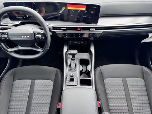 New 2026 Kia Sorento LX image 28