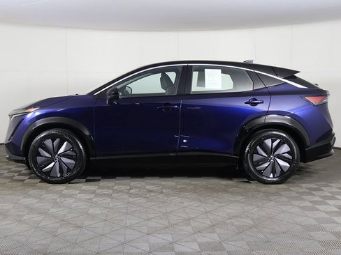 Used 2023 Nissan Ariya FWD image 16