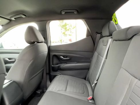 Used 2026 Hyundai Santa Cruz SE FWD image 36