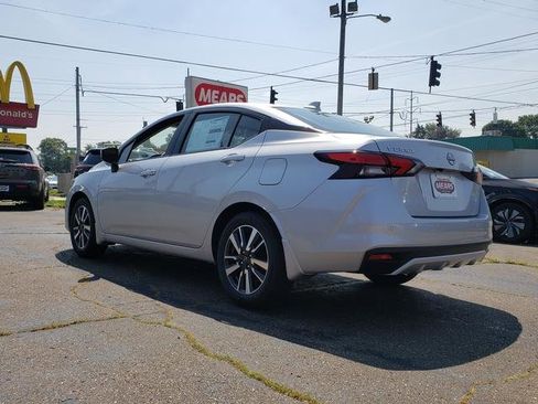 New 2025 Nissan Versa SV w/ Trunk Package image 4