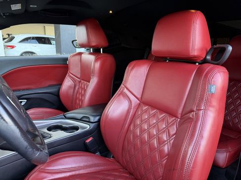 Used 2022 Dodge Challenger R/T Scat Pack w/ Dynamics Package image 13