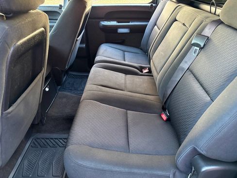 Used 2013 Chevrolet Silverado 2500 LT w/ Suspension Package, Off-Road image 16