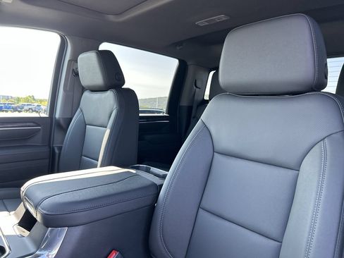 New 2026 Chevrolet Silverado 3500 LTZ w/ LTZ Premium Package AWD/4WD image 23