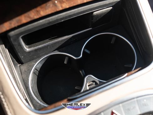 Used 2018 Mercedes-Benz S 560 Sedan image 34