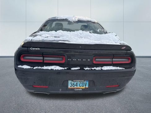 Used 2018 Dodge Challenger GT AWD/4WD image 8