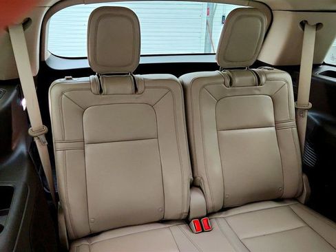 Used 2022 Lincoln Aviator Reserve w/ Equipment Group 201A RWD image 21