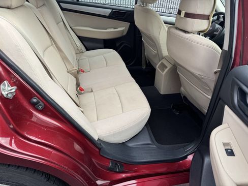 Used 2017 Subaru Legacy 2.5i w/ Alloy Wheel Package image 10