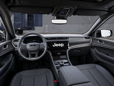 New 2026 Jeep Grand Cherokee L Limited w/ MOPAR Finishing Package AWD/4WD image 23