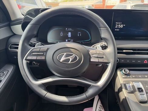 Used 2024 Hyundai Palisade SEL FWD image 15