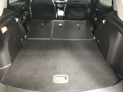 Used 2022 Buick Encore GX Essence w/ Experience Buick Package image 17