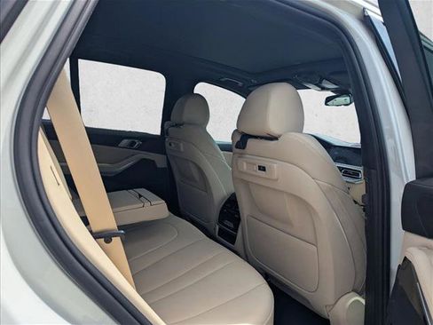 Used 2020 BMW X5 sDrive40i w/ Convenience Package RWD image 14