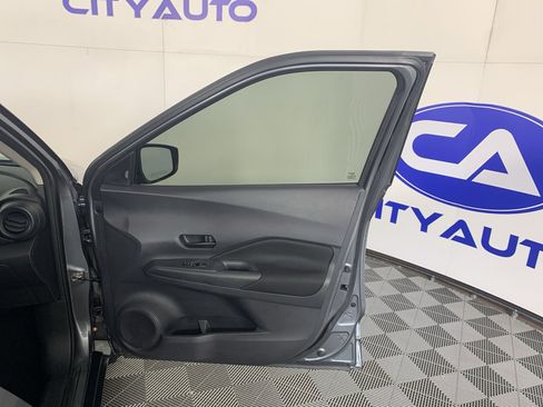 Used 2021 Nissan Kicks S FWD image 38