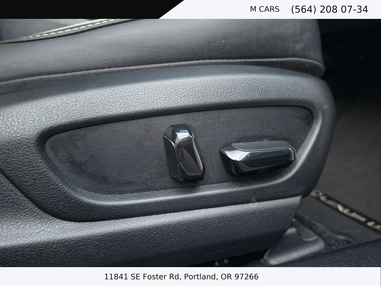 Used 2019 Lexus UX 200 FWD image 22