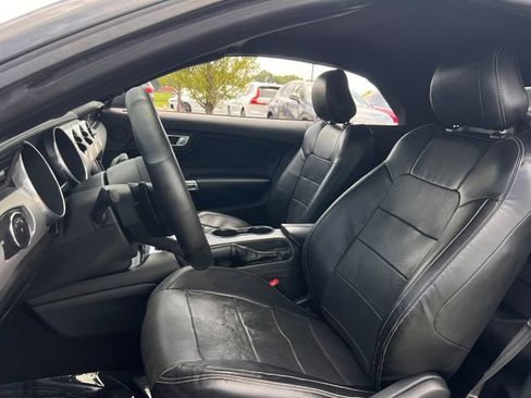 Used 2020 Ford Mustang Premium RWD image 12