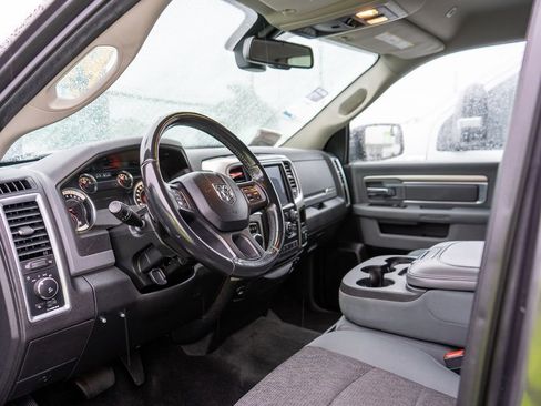 Used 2018 RAM 1500 Big Horn AWD/4WD image 4