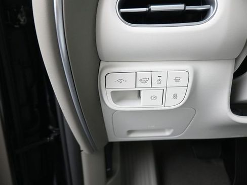 New 2026 Hyundai Palisade Limited image 18