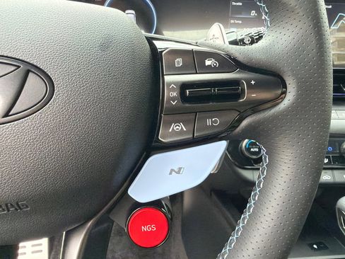New 2026 Hyundai Elantra N FWD image 18
