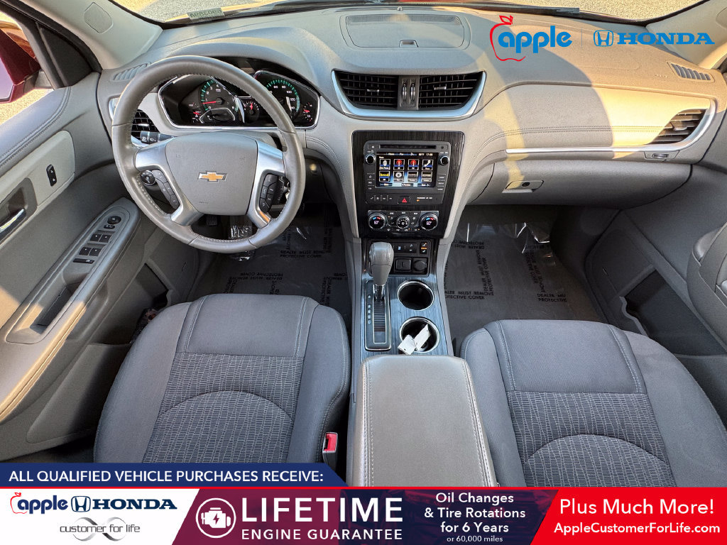 Used 2016 Chevrolet Traverse LT FWD image 16