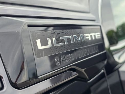 Used 2025 GMC Sierra 2500 Denali Ultimate AWD/4WD image 9