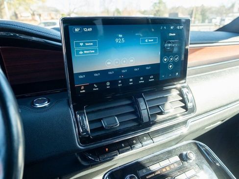 Used 2023 Lincoln Navigator Reserve image 20