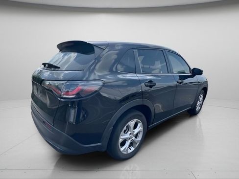 Used 2024 Honda HR-V LX image 6