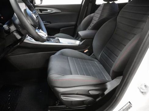 Used 2024 Dodge Hornet GT image 16