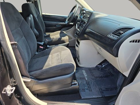 Used 2014 Dodge Grand Caravan SE w/ Quick Order Package 29E SE FWD image 27