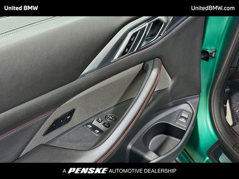 Used 2025 BMW M4 CS AWD/4WD image 3